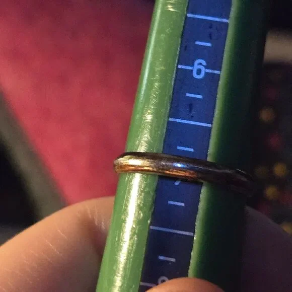 Simple band Vintage Sterling Silver Ring Sz 7 - Picture 6 of 6